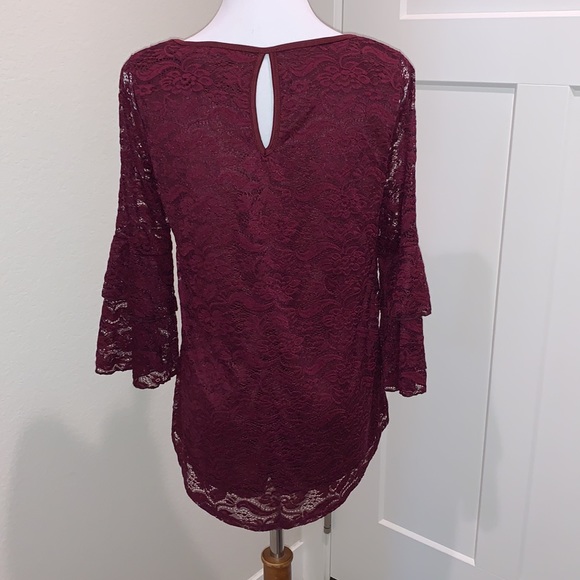 NWT Rue JuJu Lace Bell Sleeve Blouse - Picture 4 of 14